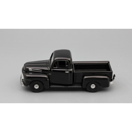 1:43 Масштабная модель FORD F1 Pickup (1948), black