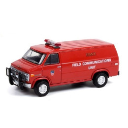 1:64 Масштабная модель GMC Vandura "Fire Department City of New York Field Communications Unit" (FDNY) 1989