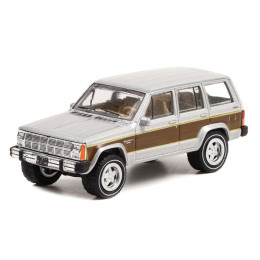 1:64 Масштабная модель JEEP Cherokee Wagoneer 4х4 1986 (из т/c "Секретный агент МакГайвер")