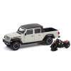 1:64 Масштабная модель JEEP Gladiator Rubicon with 2020 Indian Scout 2020