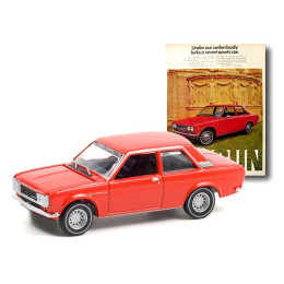 1:64 Масштабная модель DATSUN 510 "Under Our Sedan Body Lurks A Secret Sports Car" 1972