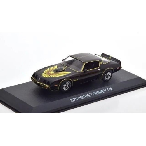 1:43 Масштабная модель PONTIAC Firebird Trans Am 1979 Black (из к/ф "Рокки II")