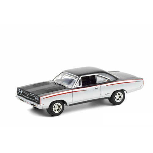 1:64 Масштабная модель PLYMOUTH GTX CUSTOM COUPE 1968