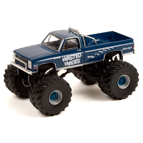 1:64 Масштабная модель CHEVROLET Silverado Monster Truck