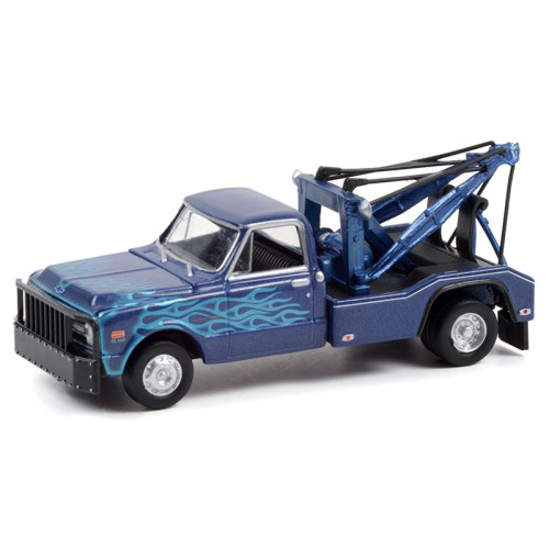 1:64 Масштабная модель CHEVROLET C-30 эвакуатор 1969 Blue/Black with Flames