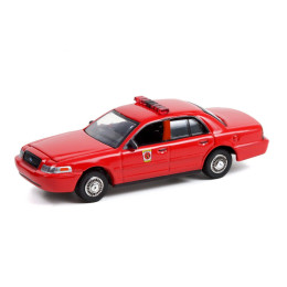 1:64 Масштабная модель FORD Crown Victoria Interceptor "Baltimore City Maryland Fire Department" 2001