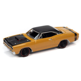 1:64 Масштабная модель Dodge Coronet A12 Super Bee 1969 (Butterscotch w/Flat Black Roof)