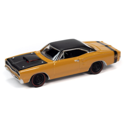 1:64 Масштабная модель Dodge Coronet A12 Super Bee 1969 (Butterscotch w/Flat Black Roof)