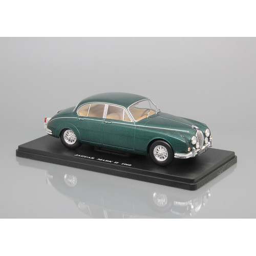 1:24 Масштабная модель JAGUAR Mark II (1960), Auto Vintage, green