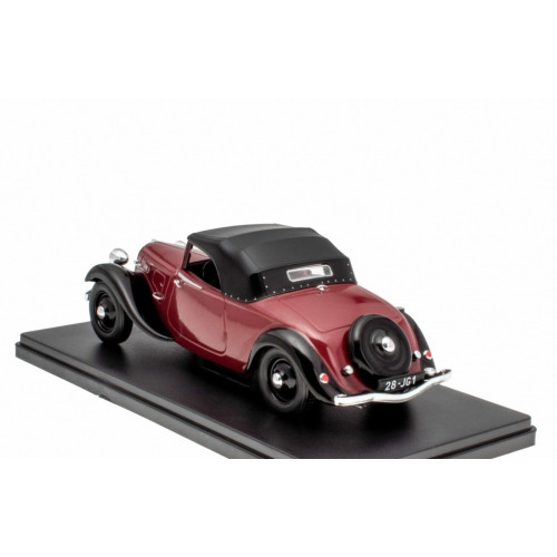 1:24 Масштабная модель CITROEN Traction 7C Cabriolet 1934, black / maroon