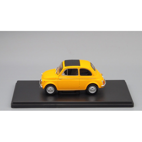 1:24 Масштабная модель FIAT 500 1960, yellow