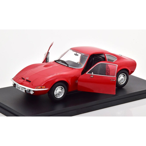 1:24 Масштабная модель OPEL GT 1900 (1968), rot