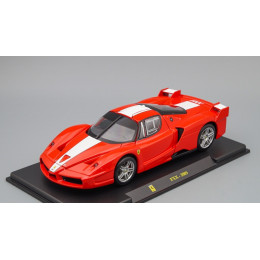 1:24 Масштабная модель FERRARI FXX (2005), red