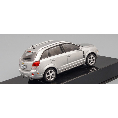 1:43 Масштабная модель Chevrolet Captiva 2008