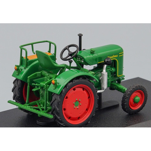 1:43 Тракторы №81 - Fendt Dieselross F15 H6