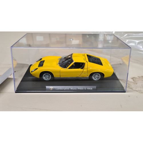 1:24 Масштабная модель LAMBORGHINI P 400 Miura 1968, yellow