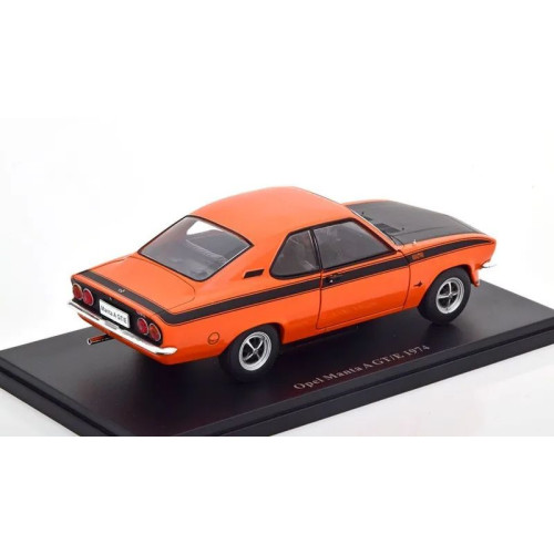 1:24 Масштабная модель OPEL Manta A GT/E 1974 Red/Black