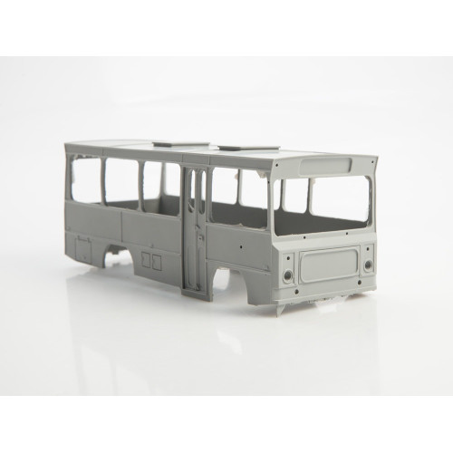 1:43 Сборная модель IKARUS-553 автобус