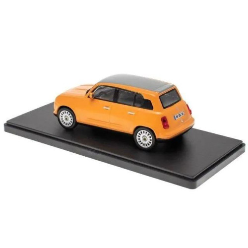 1:43 Масштабная модель RENAULT 4 Ever 2011 Orange