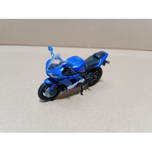 1:18 Масштабная модель Мотоцикл YAMAHA YZF-R6