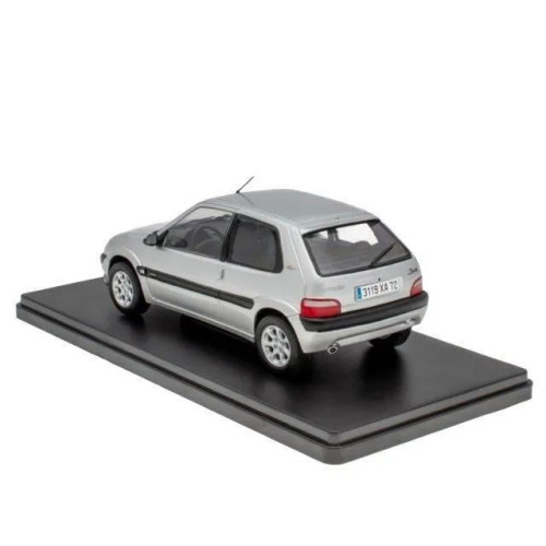 1:24 Масштабная модель CITROEN Saxo VTS 16V 2000 Silver