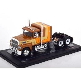 1:43 Масштабная модель FORD LTL-9000 (1978), gold metallic