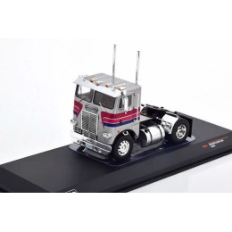 1:43 Масштабная модель FREIGHTLINER COE Towing Vehicle 1976, silver / blue / red