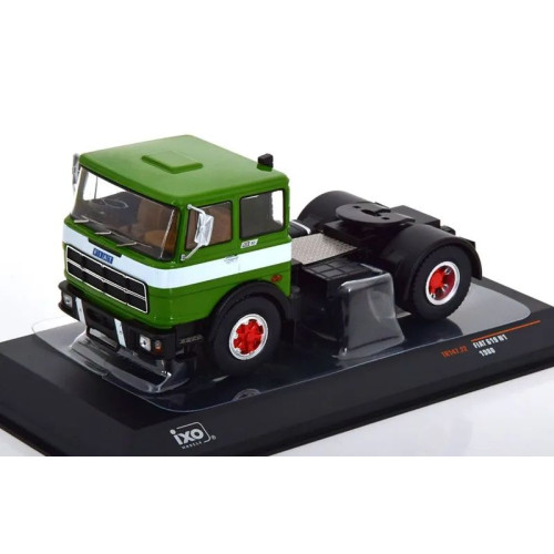 1:43 Масштабная модель FIAT 619N1 towing vehicle (1980), green white