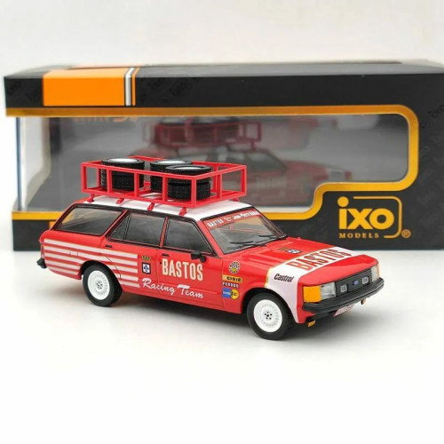 1:43 Масштабная модель FORD Granada MKII Turnier техничка "Bastos Racing Team" с багажником и колесами на крыше 1978