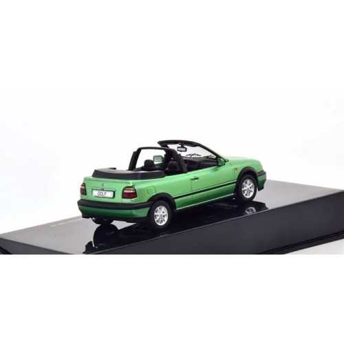 1:43 Масштабная модель VOLKSWAGEN Golf 3 Convertible (1993), Metallic Green