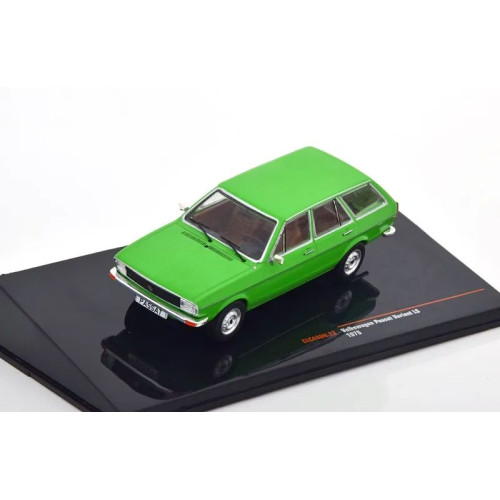 1:43 Масштабная модель VOLKSWAGEN Passat Variant LS (1975), Green