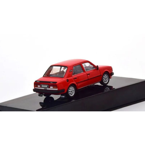 1:43 Масштабная модель SKODA 130 LR (1988), red