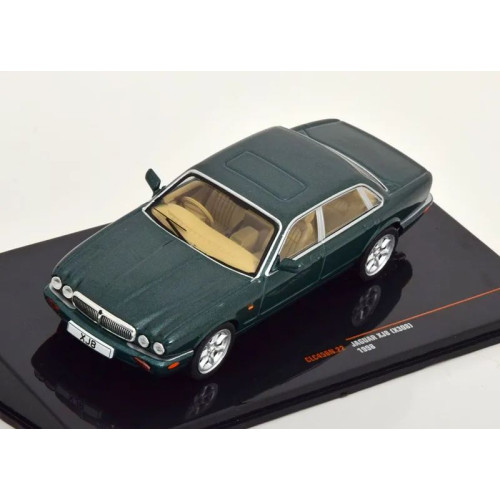 1:43 Масштабная модель JAGUAR XJ8 (X 308) (1998), Metallic Dark Green