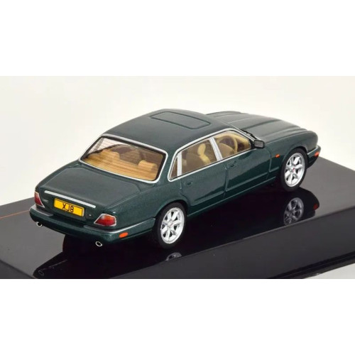 1:43 Масштабная модель JAGUAR XJ8 (X 308) (1998), Metallic Dark Green