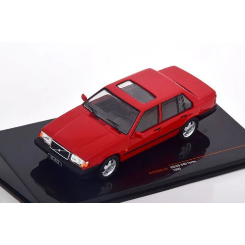 1:43 Масштабная модель VOLVO 940 Turbo (1990), Red