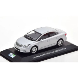 1:43 Масштабная модель TOYOTA Avensis, silber