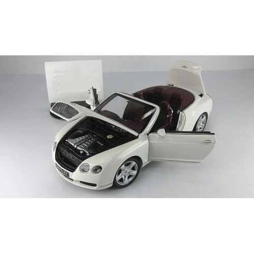 1:18 Масштабная модель Bentley Continental GTC 2006 White