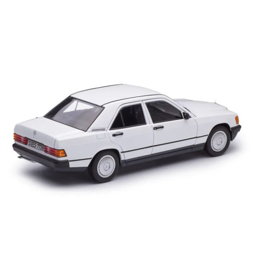 1:18 Масштабная модель Mercedes-Benz 190E W201 1984 белый