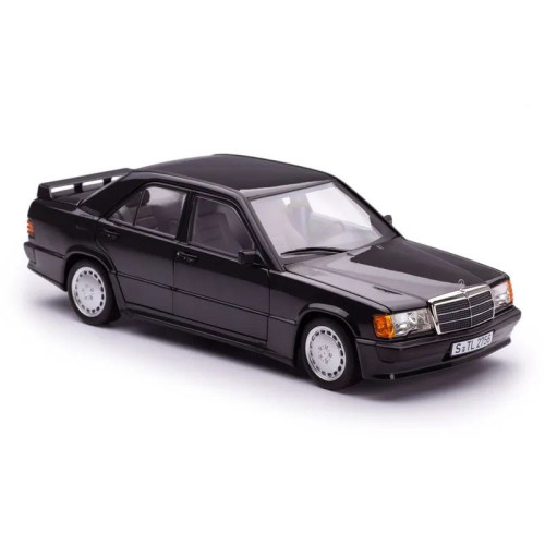 1:18 Масштабная модель Mercedes-Benz 190E 2.3-16 1984 W201 черный