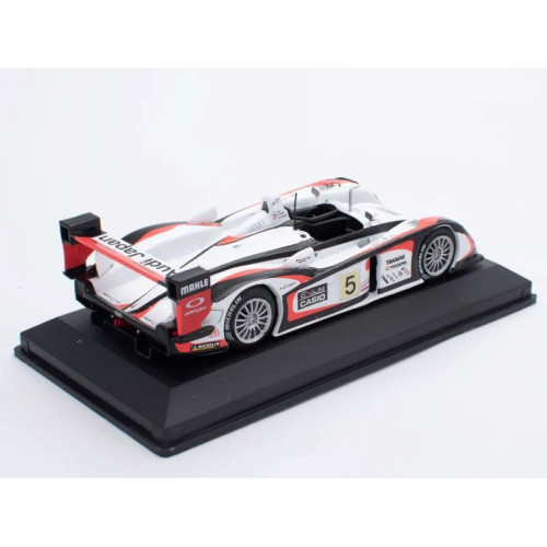 1:43 Масштабная модель AUDI R8 #5 "Audi Sport Japan Team" Winner Le Mans 2004 Ara - Capello - Kristensen