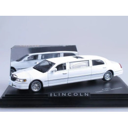 1:43 Масштабная модель LINCOLN LIMOUSINE 2000, white