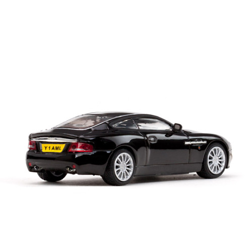 1:43 Масштабная модель Aston Martin Vanquish, Black