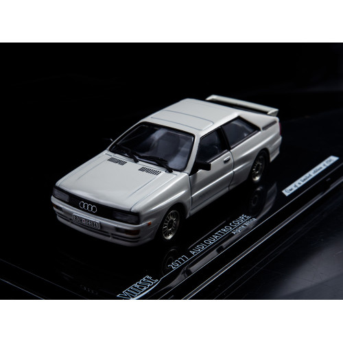 1:43 Масштабная модель Audi Quattro coupe, white