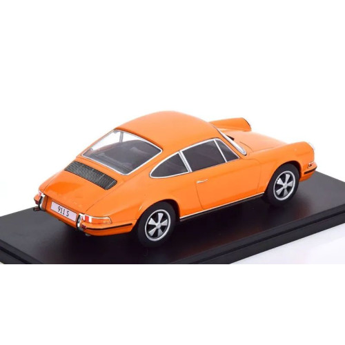 1:24 Масштабная модель PORSCHE 911S 1968 Orange