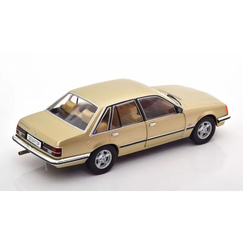 1:24 Масштабная модель OPEL Senator A1 1978 Metallic Beige