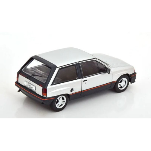 1:24 Масштабная модель OPEL Corsa A SR 1985 Silver