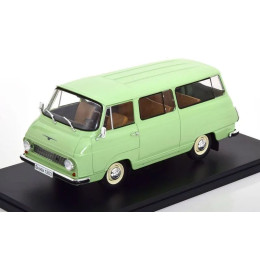 1:24 Масштабная модель SKODA 1203 1968 Light Green