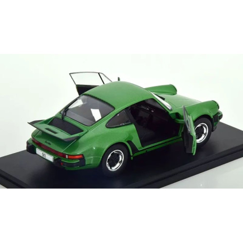 1:24 Масштабная модель PORSCHE 911 Turbo (930) 1974 Green Metallic