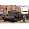 1:35 Сборная модель Pz.Kpfw.VI Tiger(P) with Resin Figure of well know Engineer