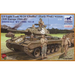 1:35 Сборная модель US Light Tank M-24 Chaffee (Early Prod.) w/Crew (NW Europe 1944-45)